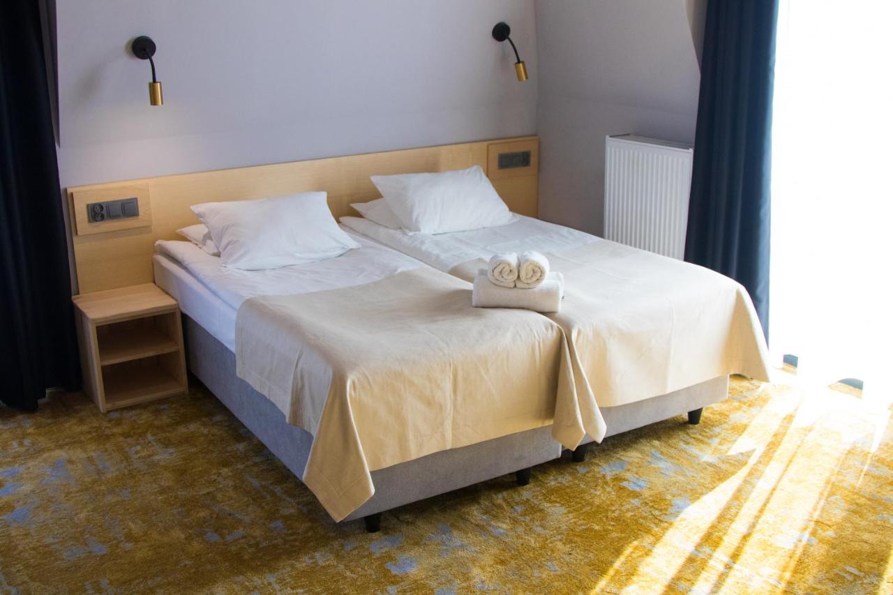 Amber Port Hotel Darłówko Eksteriør billede